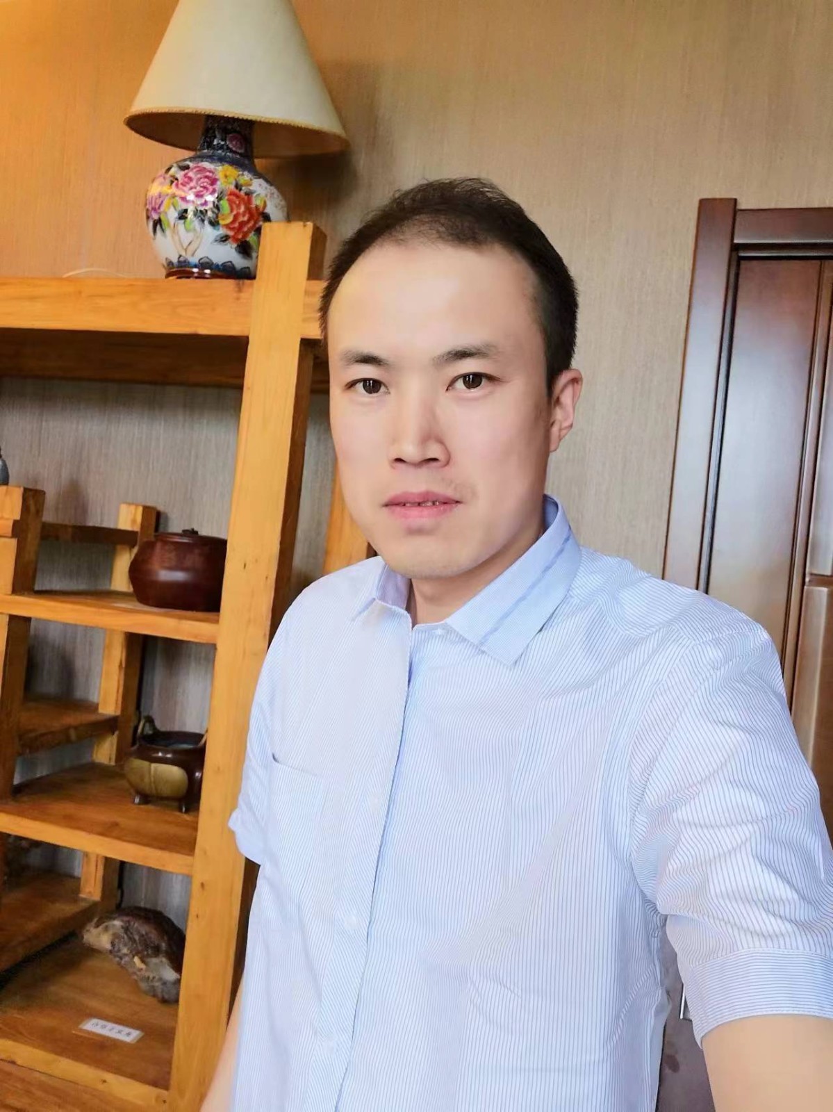 張先生頭像