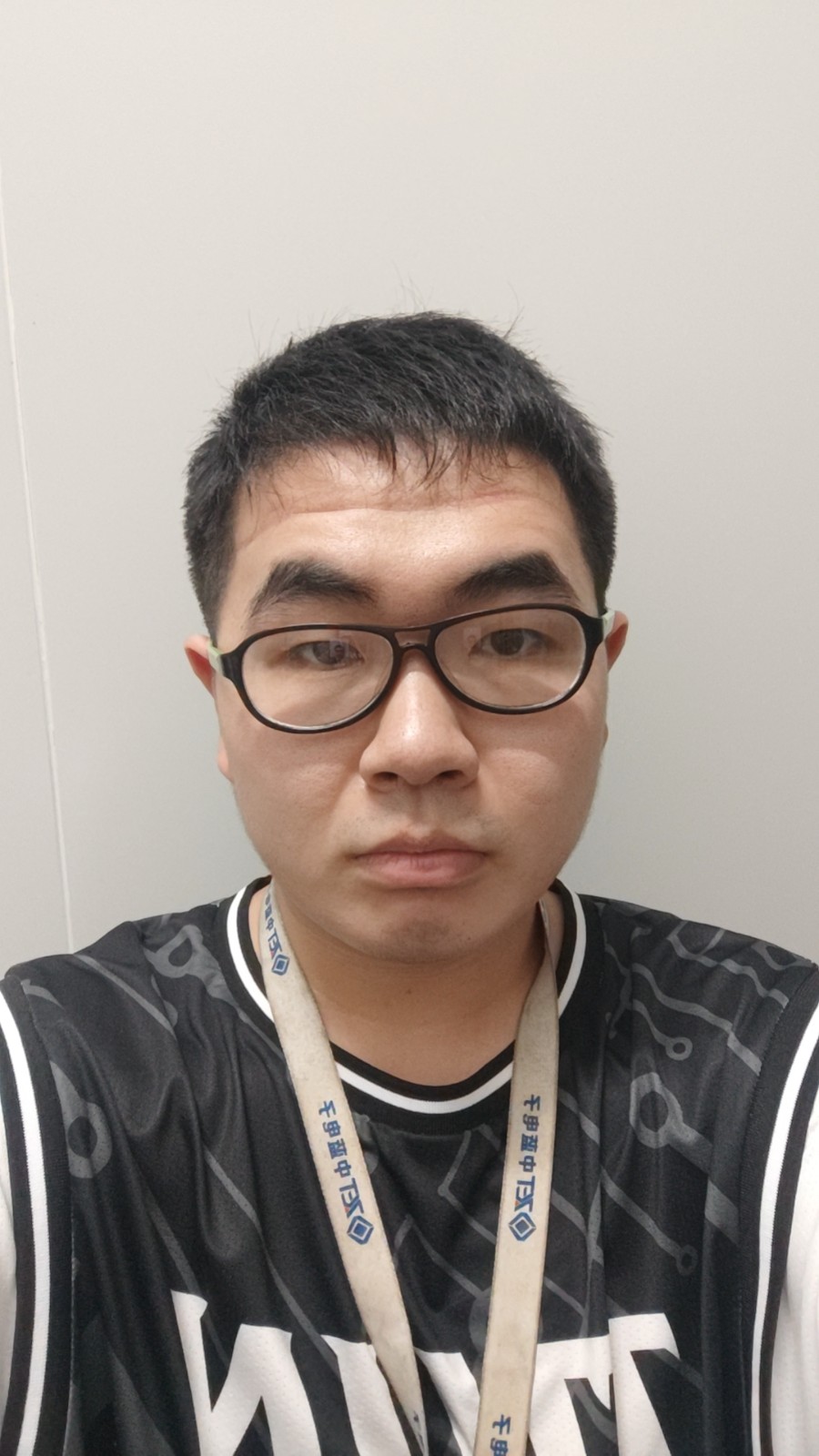 王先生頭像